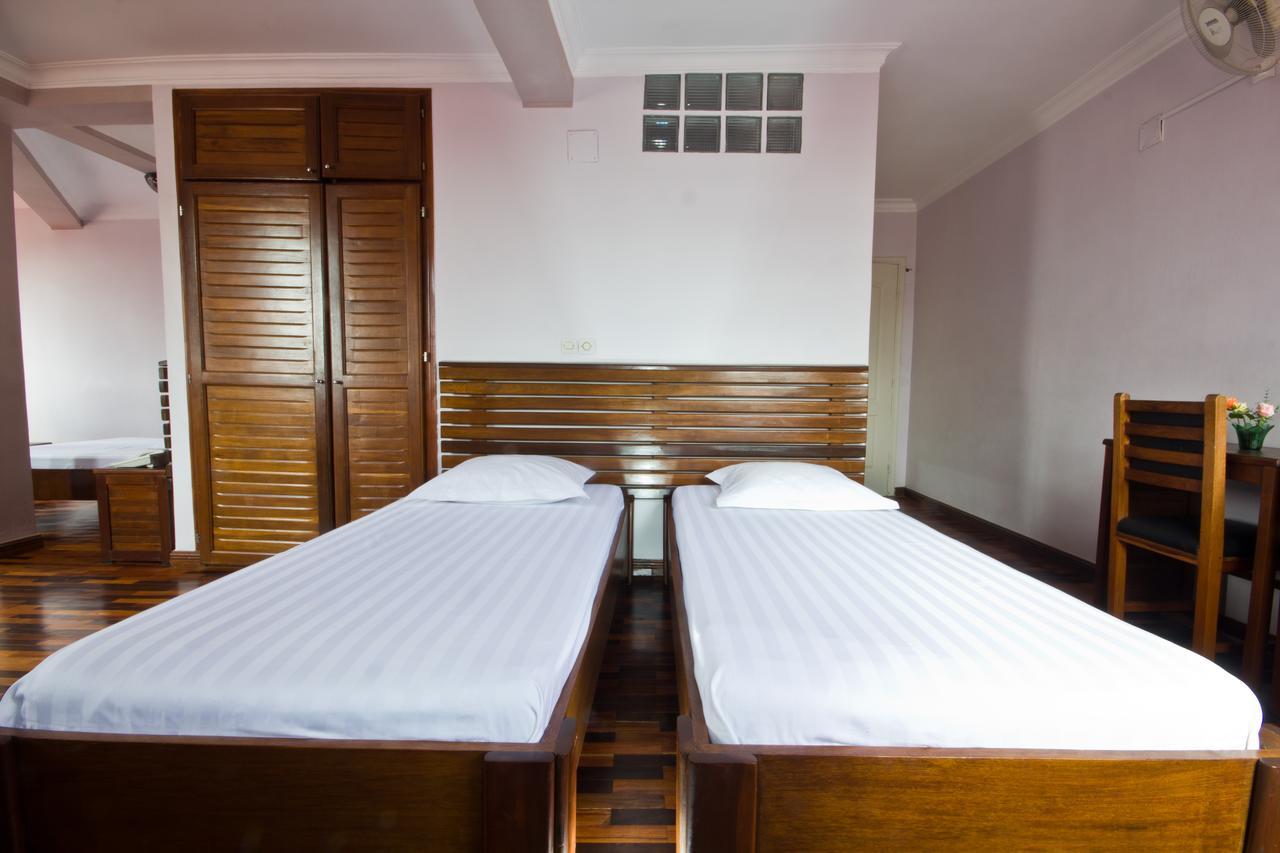 Anjary Hotel Ανταναναρίβο Εξωτερικό φωτογραφία